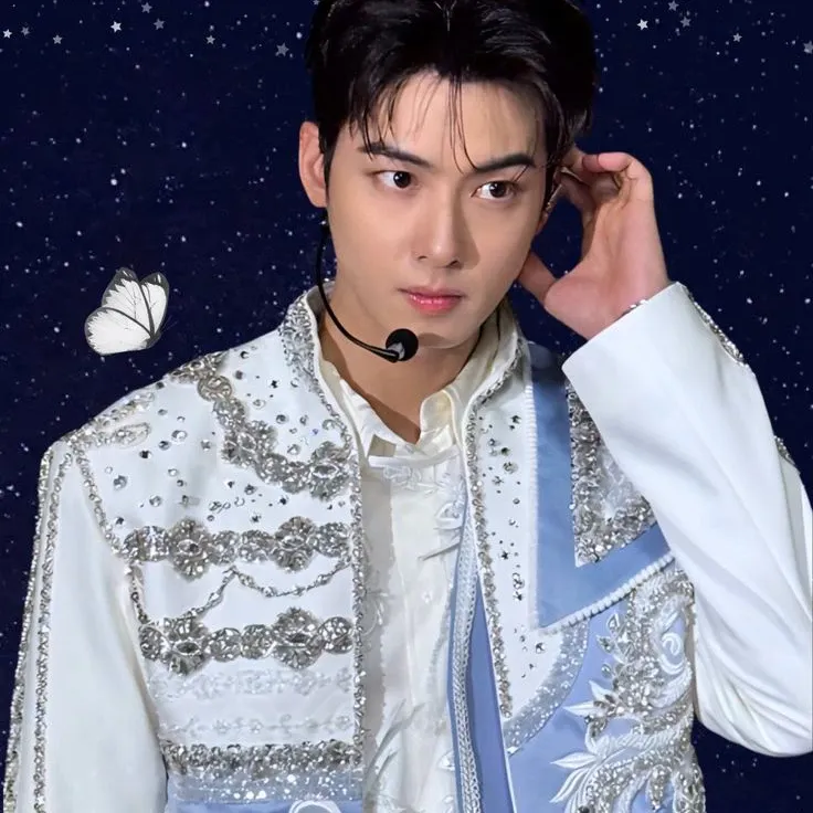 A moment captured by Eunwoo (ASTRO)'s fan