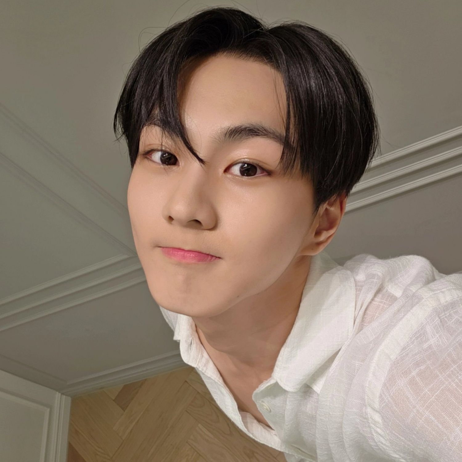 Latest photo of Jungwon (ENHYPEN)