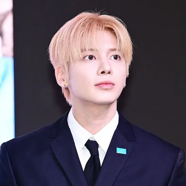 태현 (투모로우바이투게더) 최근 활동샷