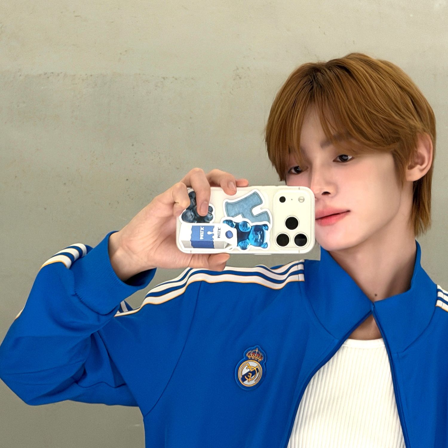 韓振 (TWS)的最新照片