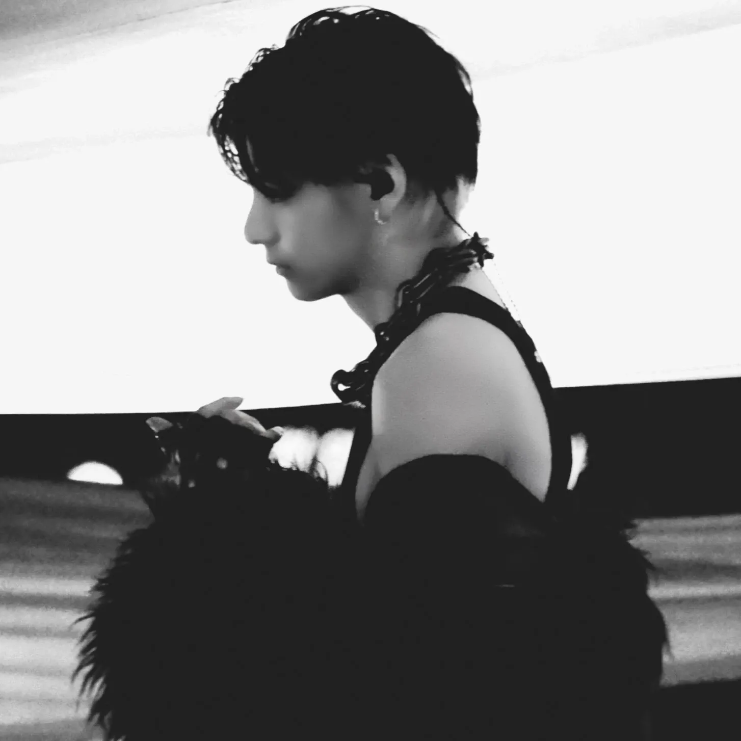 뷔 (방탄소년단)의 최신 사진