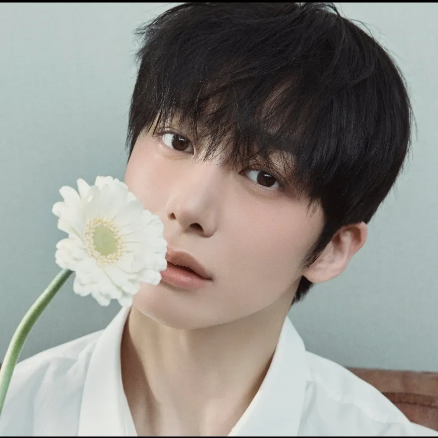 Foto terbaru Hyungwon (MONSTA X)