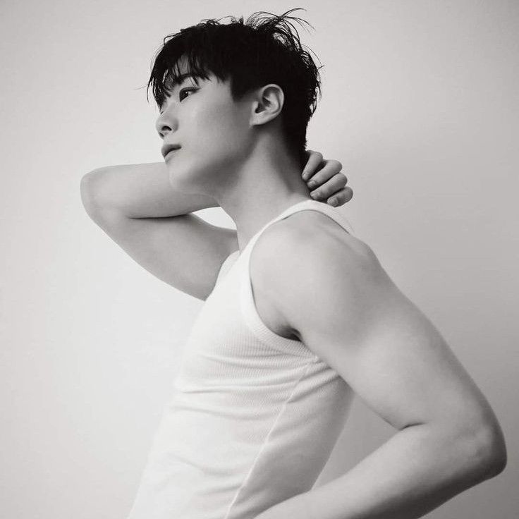 A moment captured by Moonbin (ASTRO)'s fan