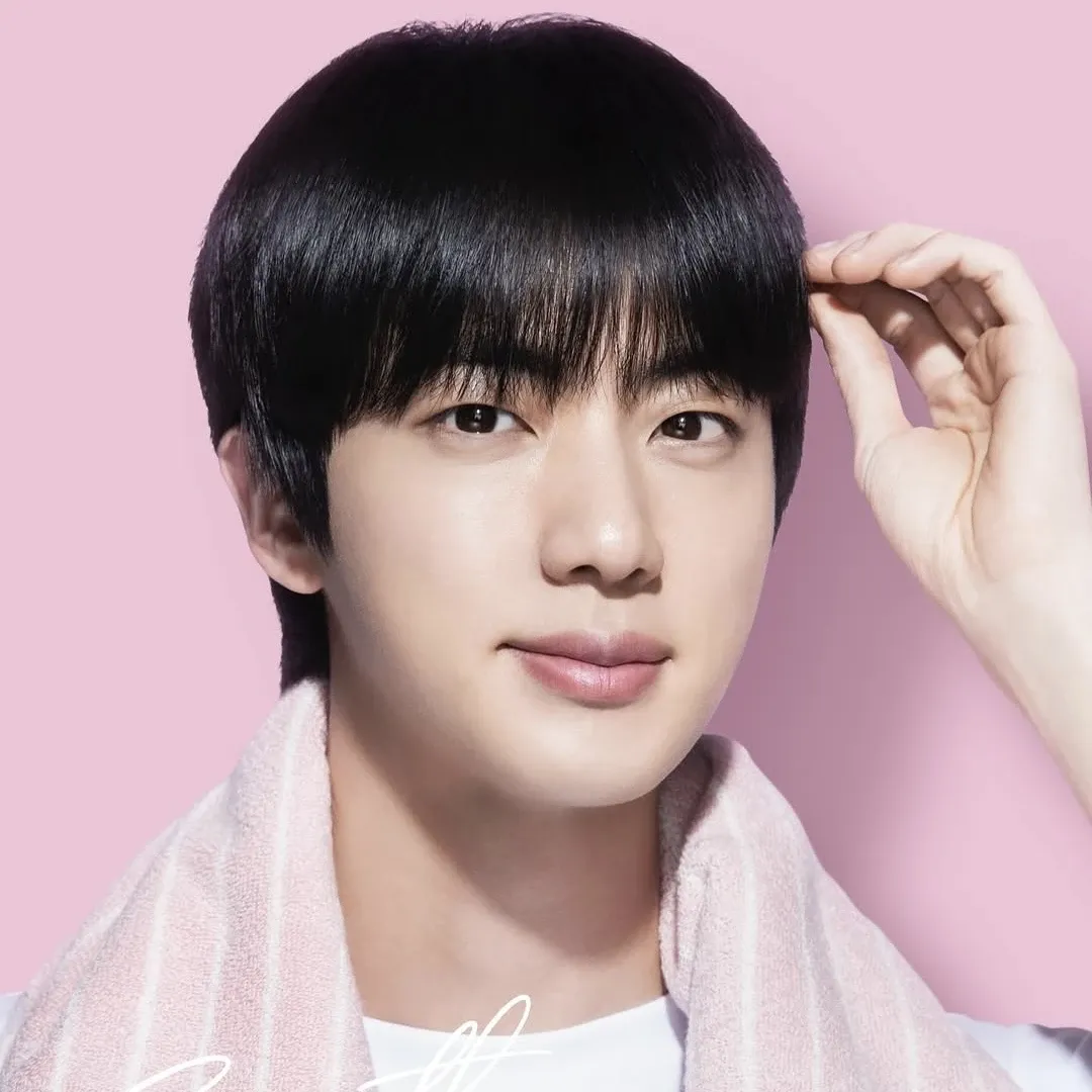 진 (방탄소년단) 최근 활동샷