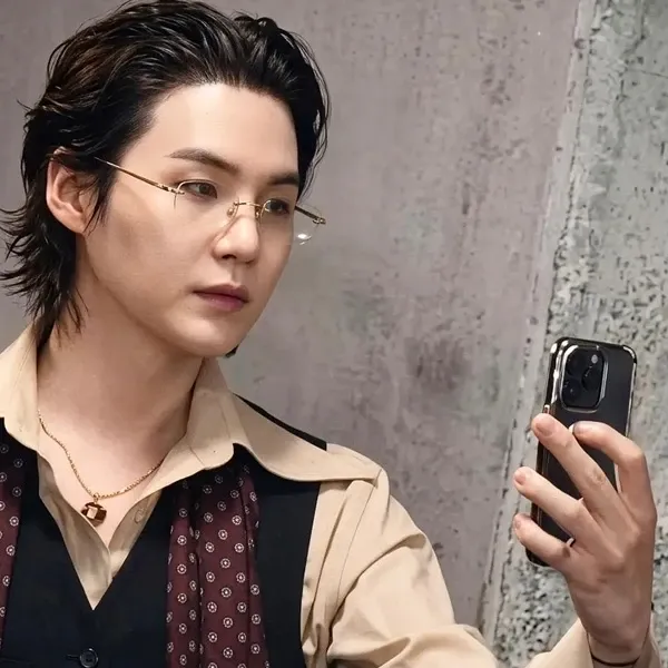 Latest photo of SUGA (BTS)