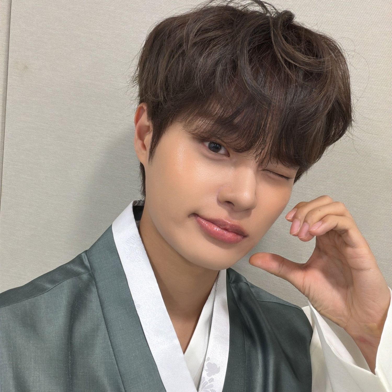 이대휘 (AB6IX) 최근 활동샷