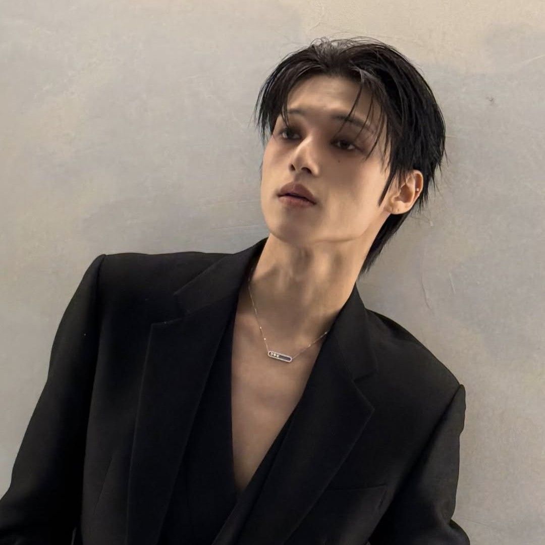 우영 (에이티즈) 최근 활동샷