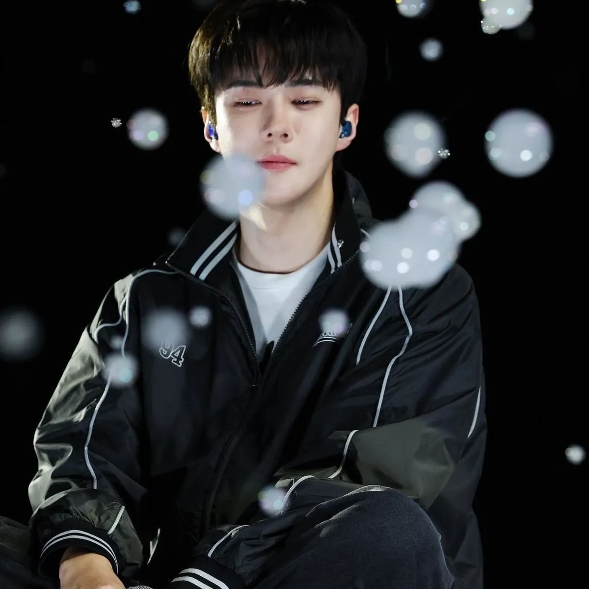Recent activity shot of Sehun (EXO)