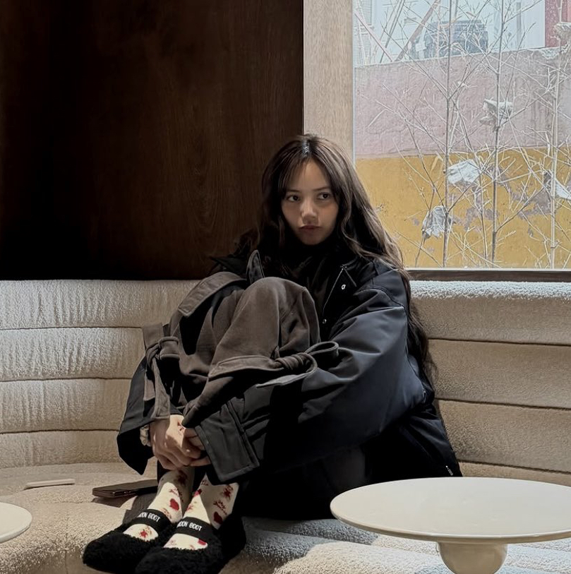 리사 (BLACKPINK)의 비하인드 컷