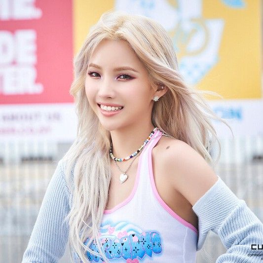 Latest photo of Soyeon (i-dle)