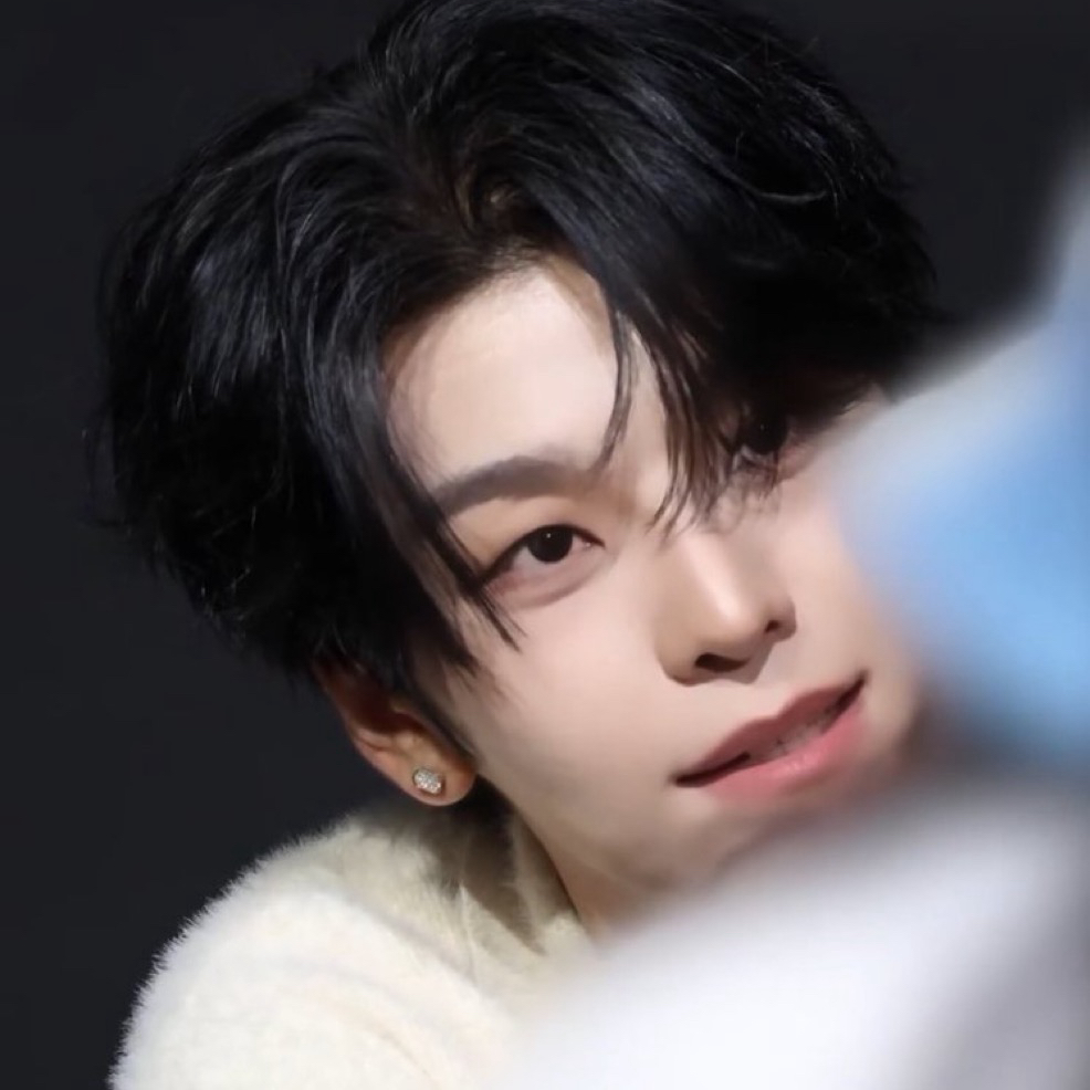 Recent activity shot of He Xinlong (ALPHA DRIVE ONE)