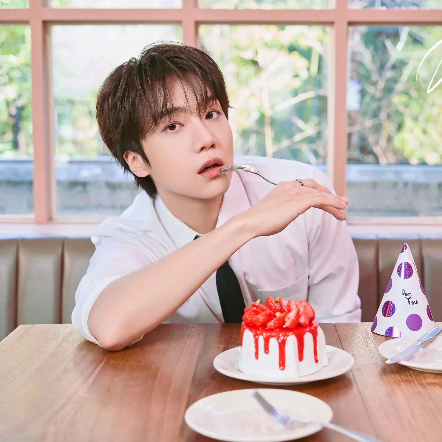 Recent activity shot of Jinho (PENTAGON)