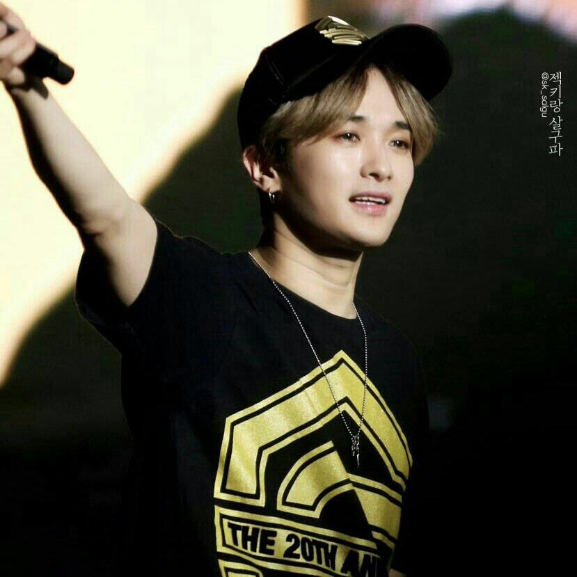 Latest photo of SECHSKIES