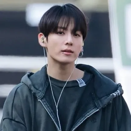 Recent activity shot of Jungkook (BTS)