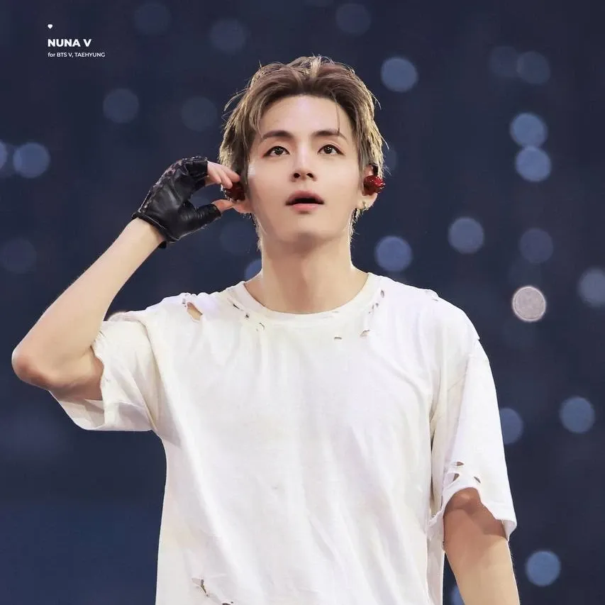 Recent activity shot of V (BTS)
