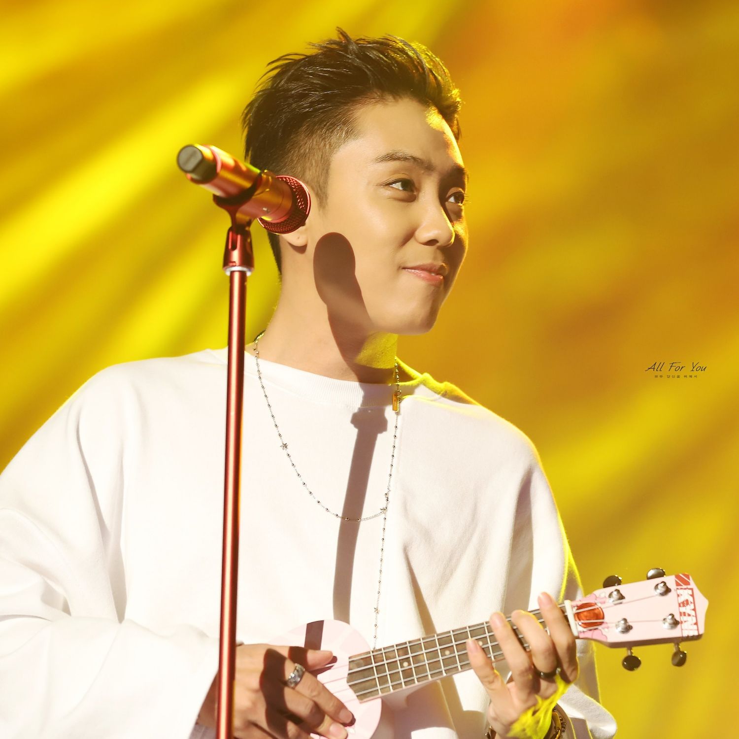 Recent activity shot of Eun Jiwon (SECHSKIES)