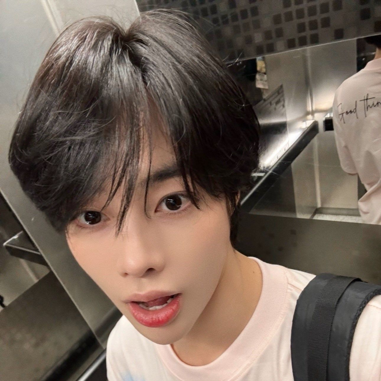 A moment captured by Hanbin (TEMPEST)'s fan