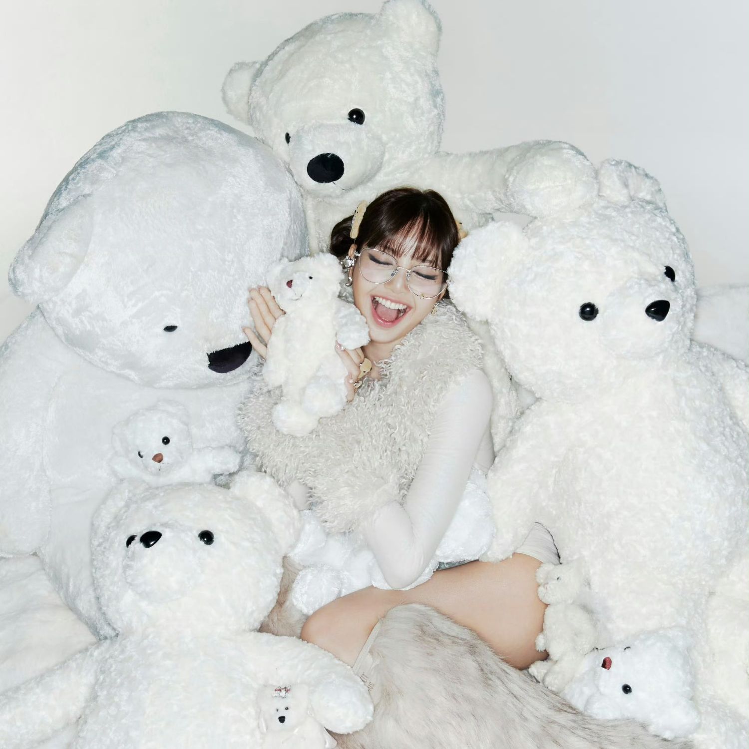 Foto terbaru Lisa (BLACKPINK)