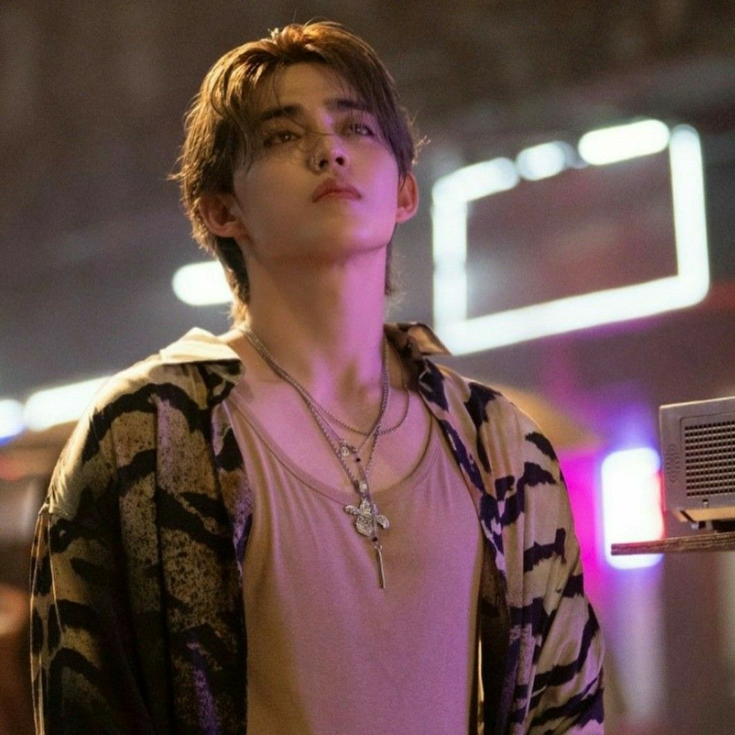 Latest photo of S.Coups (SEVENTEEN)