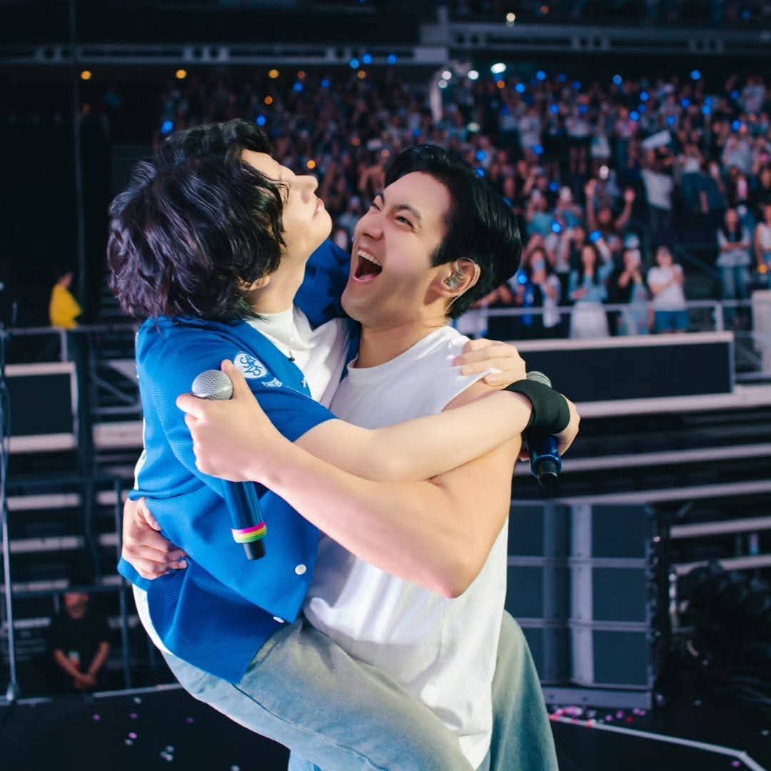 Behind-the-scenes cut of Super Junior