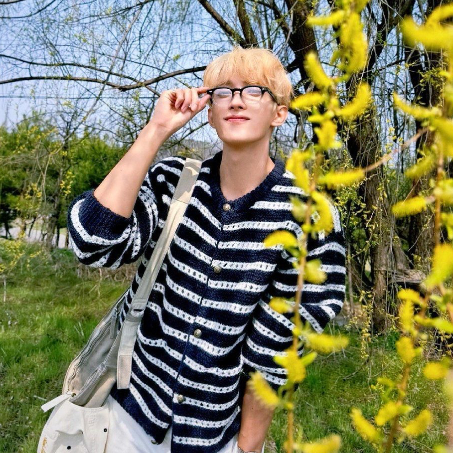 Behind-the-scenes cut of DK (SEVENTEEN)