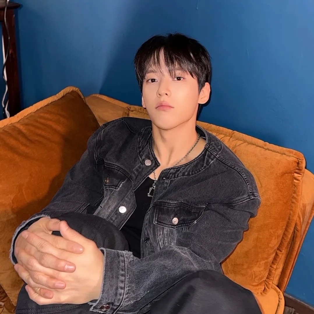 Foto aktivitas terbaru Lee Minhyuk (BTOB)