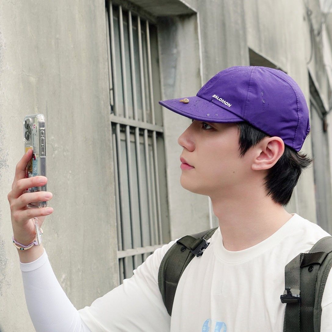 Behind-the-scenes cut of Lee Junyoung