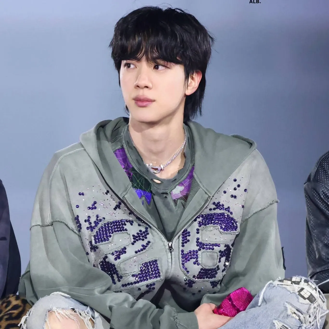 Momen yang diabadikan oleh penggemar Jin (BTS)