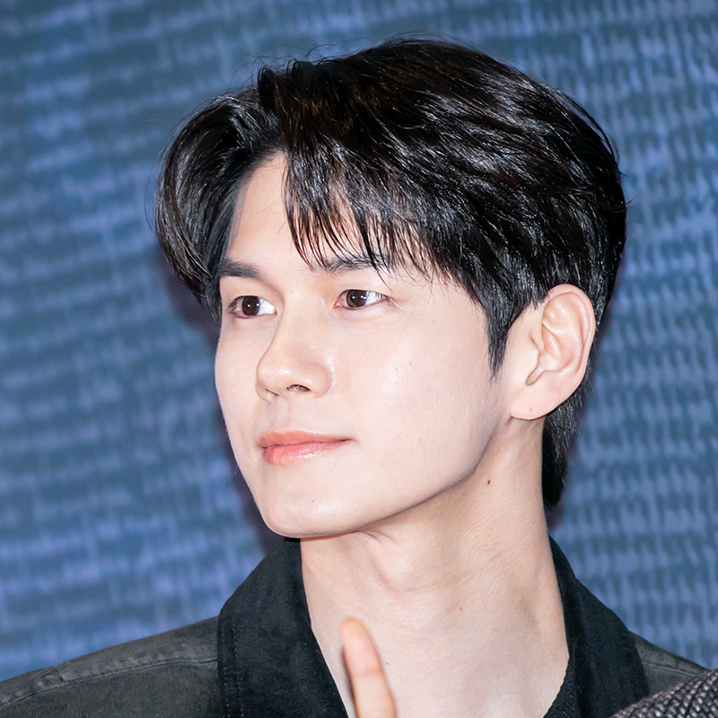 옹성우 최근 활동샷