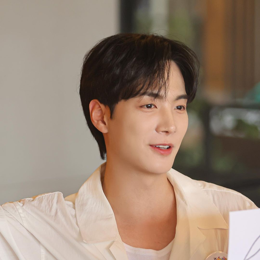 Recent activity shot of Kim Jonghyeon