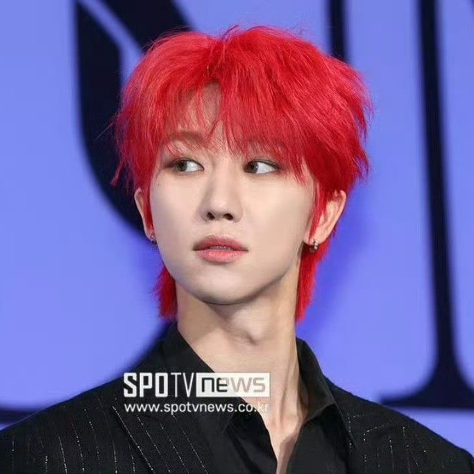 Behind-the-scenes cut of The 8 (SEVENTEEN)