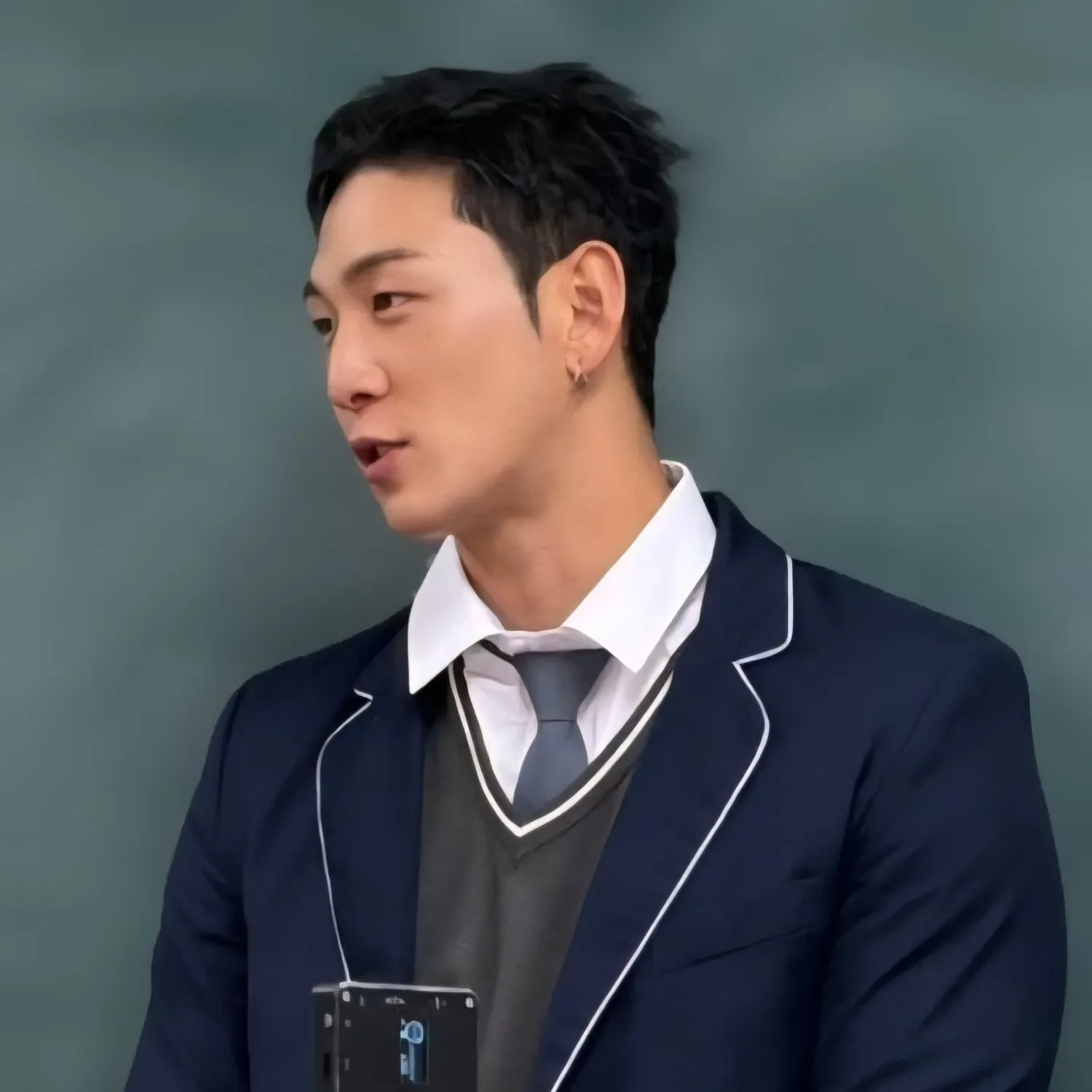 백호의 비하인드 컷