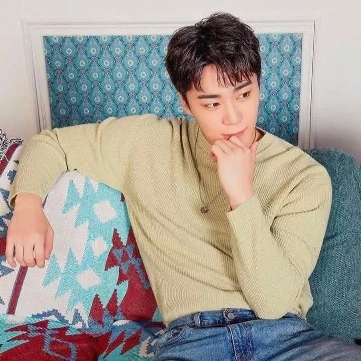 Latest photo of Moonbin (ASTRO)