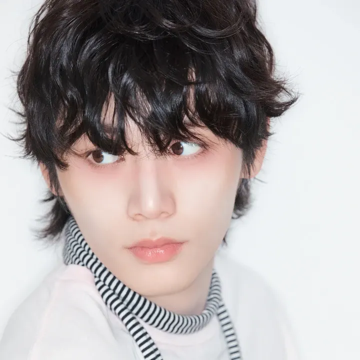Foto aktivitas terbaru Taesan (BOYNEXTDOOR)