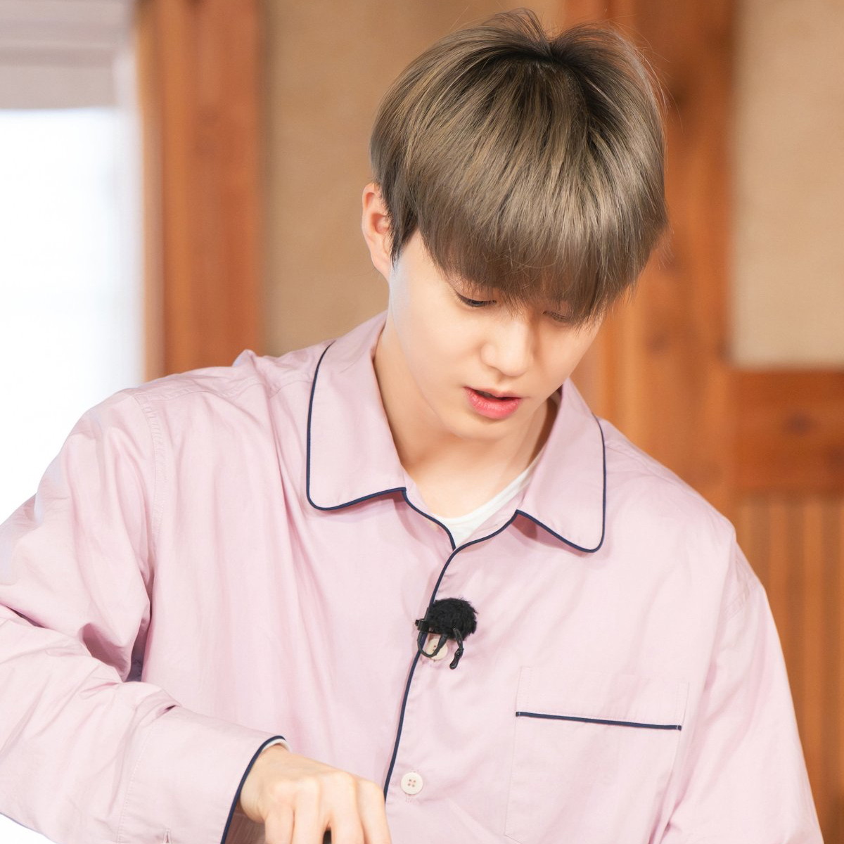 A moment captured by Suho (EXO)'s fan