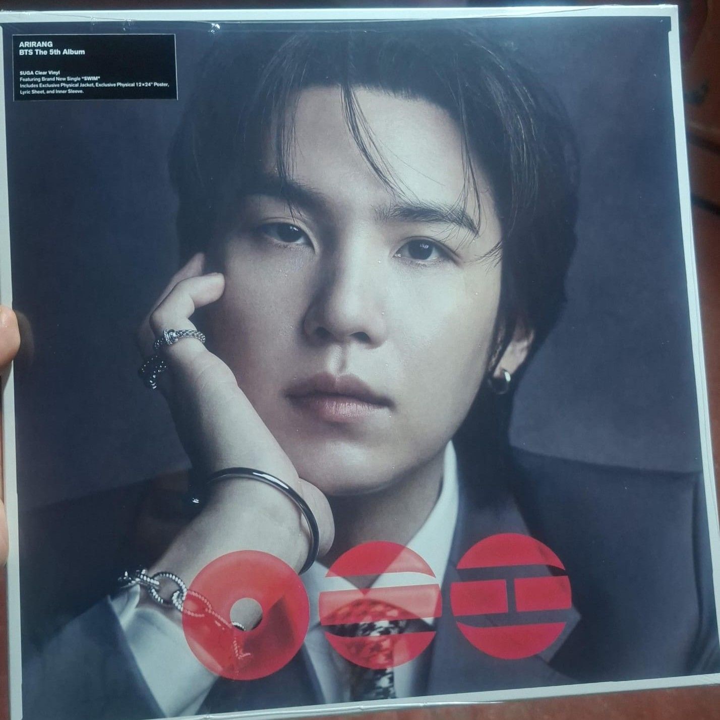 Foto aktivitas terbaru SUGA (BTS)