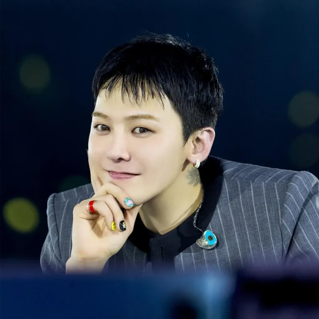 A moment captured by G-DRAGON (BIGBANG)'s fan