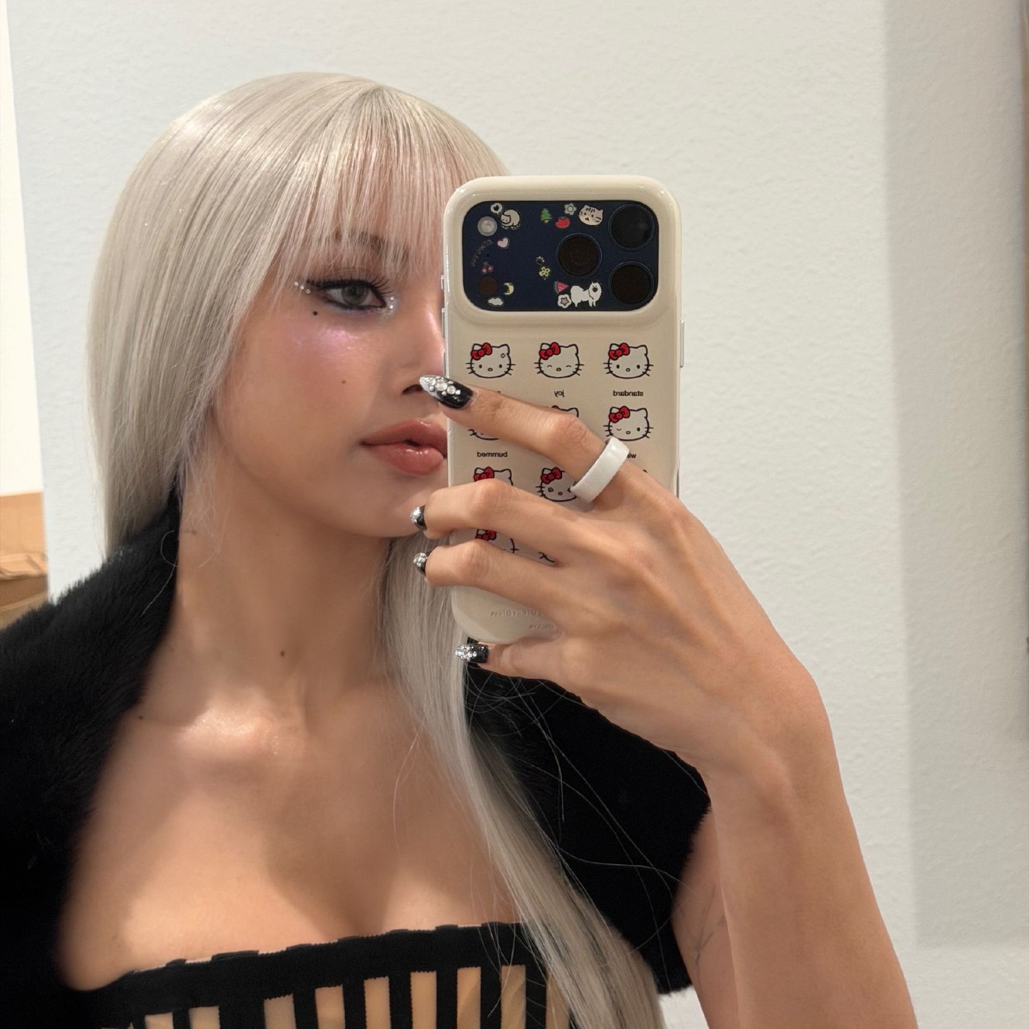 Foto terbaru Lisa (BLACKPINK)