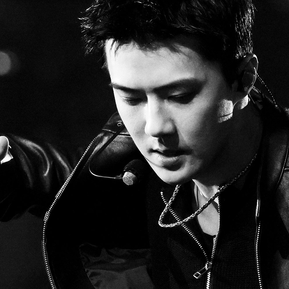 A moment captured by Sehun (EXO)'s fan