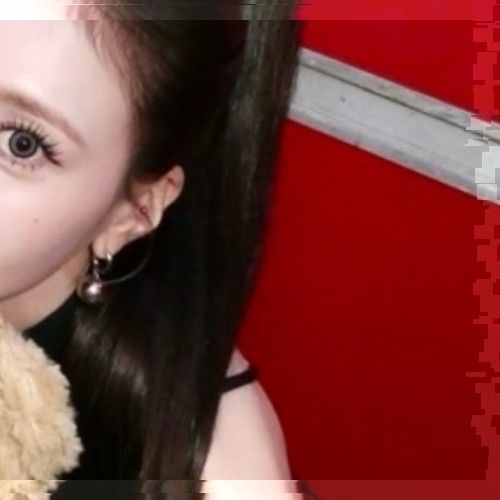 Mayuka (NiziU)的最新活動照片