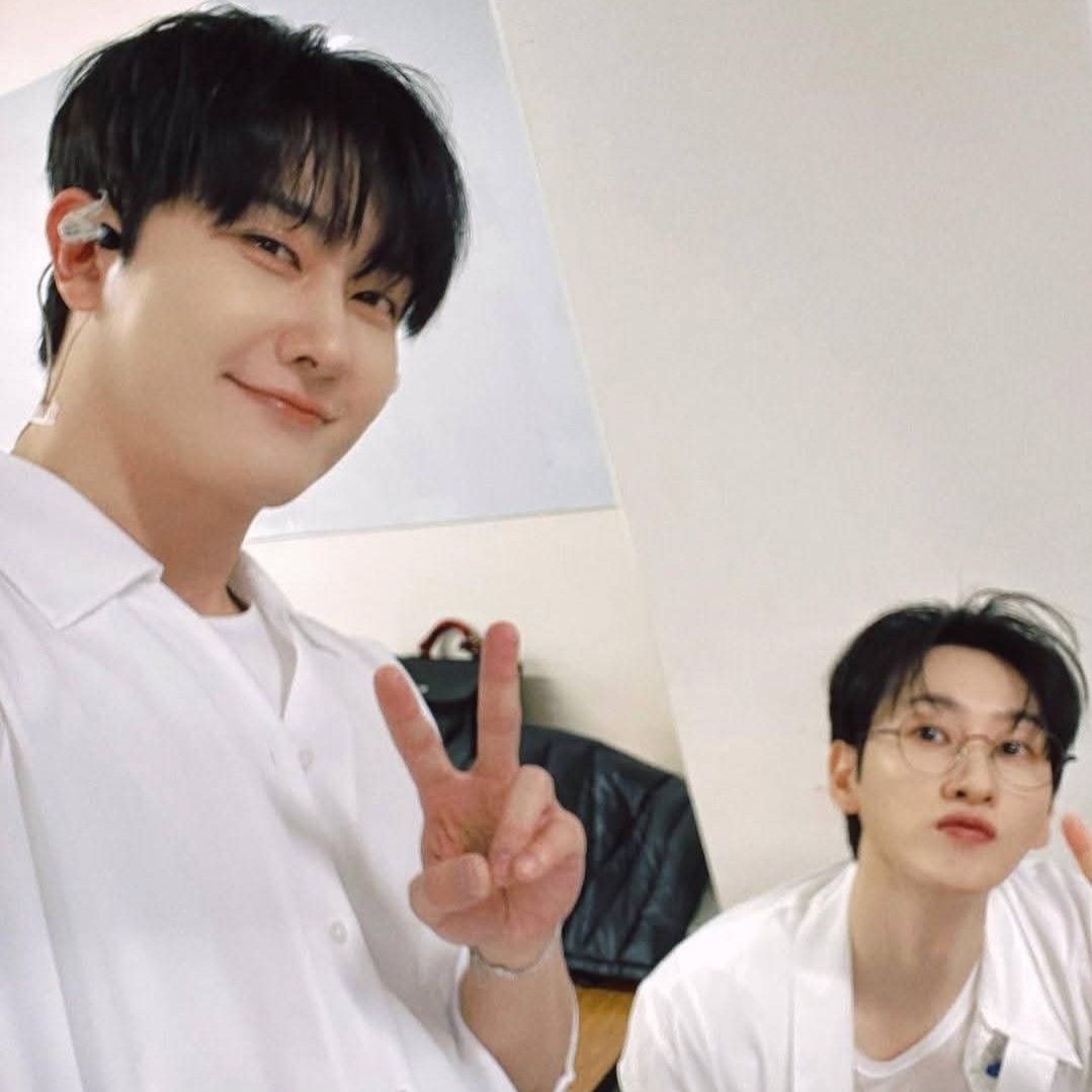Recent activity shot of Eunhyuk (Super Junior)