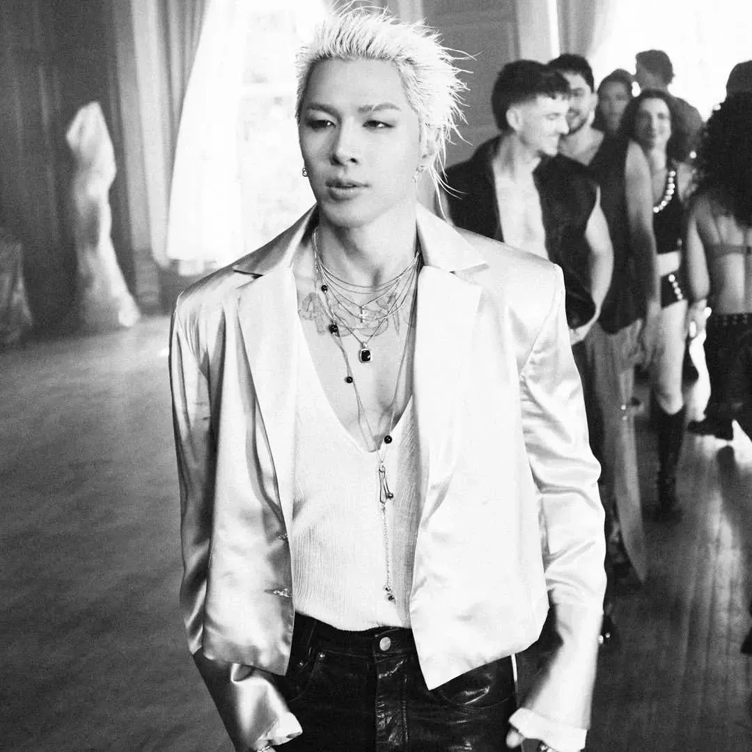 Latest photo of Taeyang (BIGBANG)