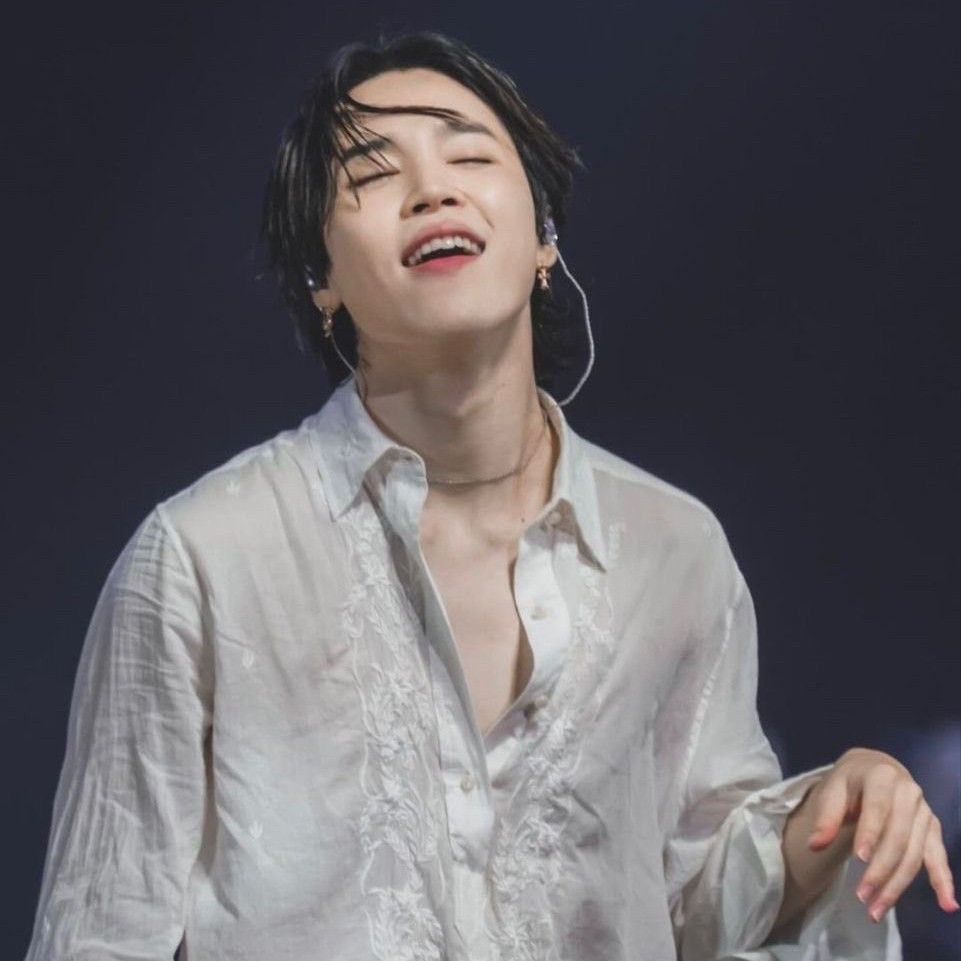 Latest photo of Jimin (BTS)
