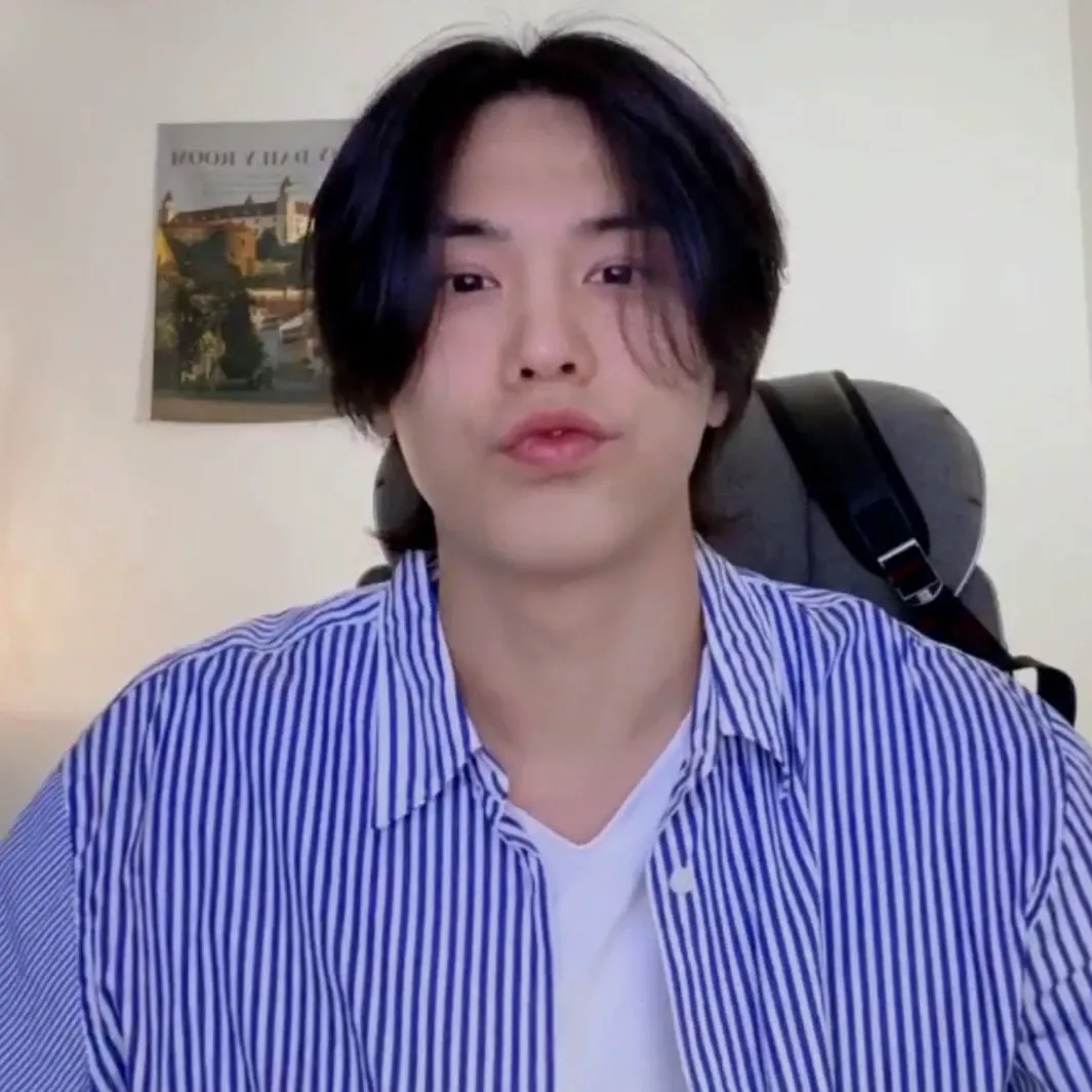 A moment captured by Rocky's fan