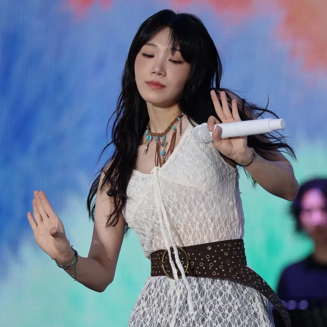 Behind-the-scenes cut of Jeong Eunji (Apink)