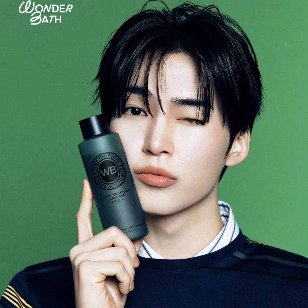 Recent activity shot of Sung Hanbin (ZEROBASEONE)