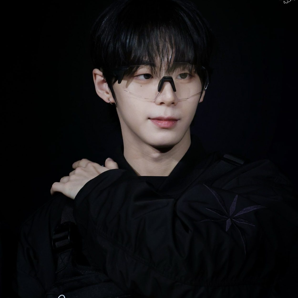 Behind-the-scenes cut of AHOF