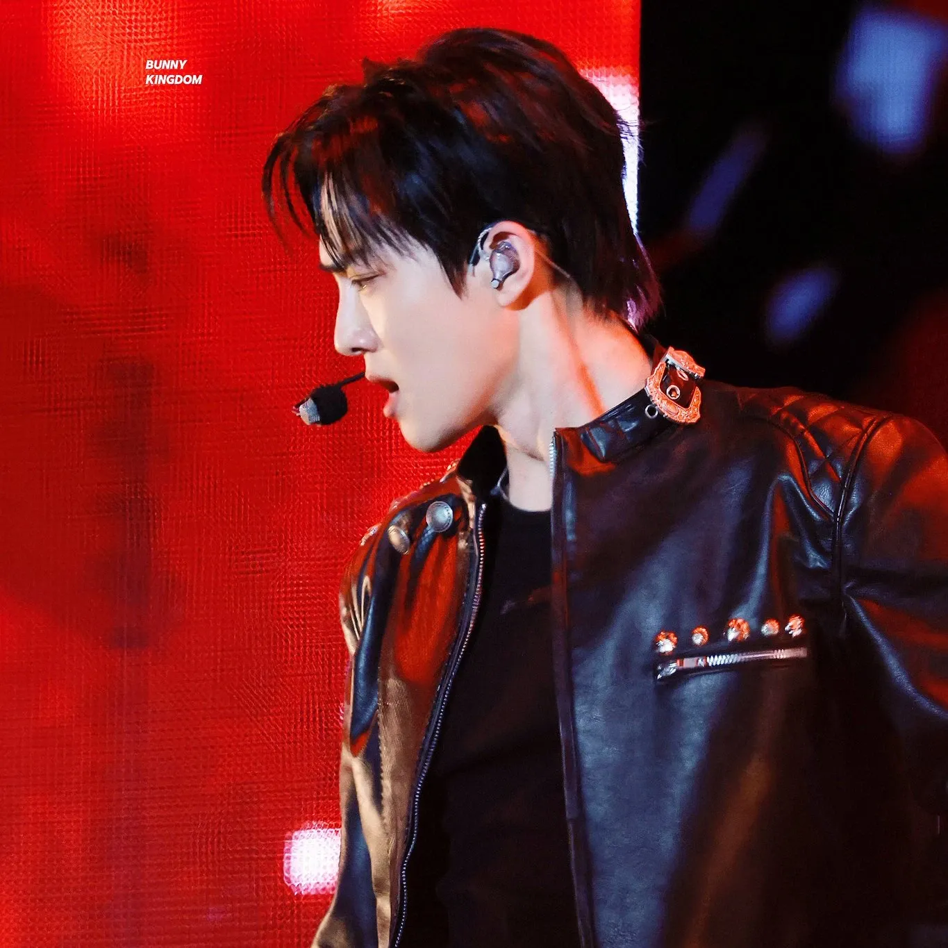 수호 (EXO)의 최신 사진