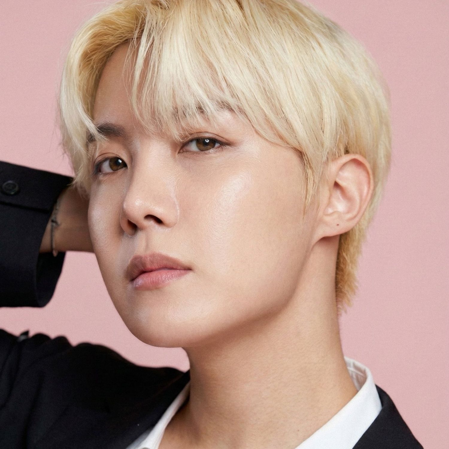 제이홉 (방탄소년단)의 비하인드 컷