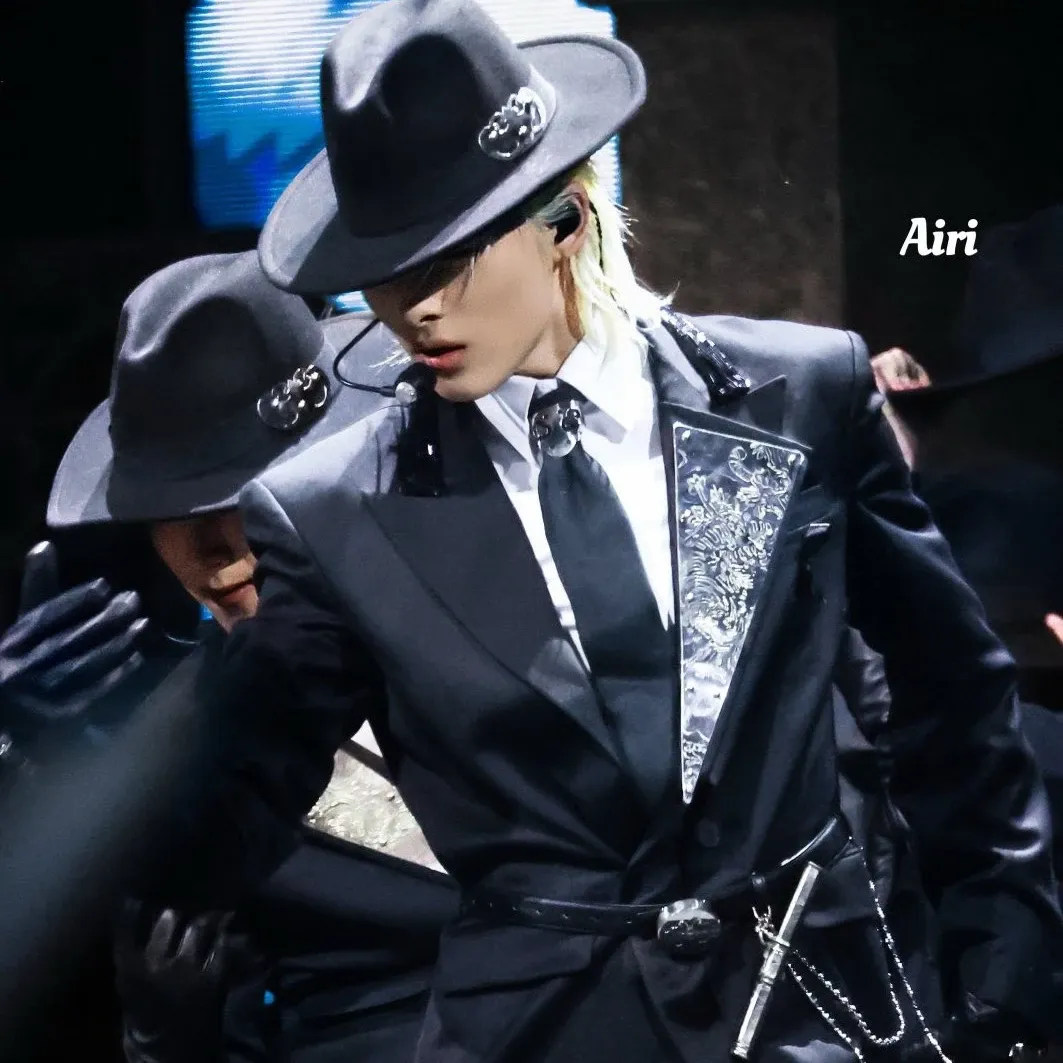 Foto aktivitas terbaru NI-KI (ENHYPEN)